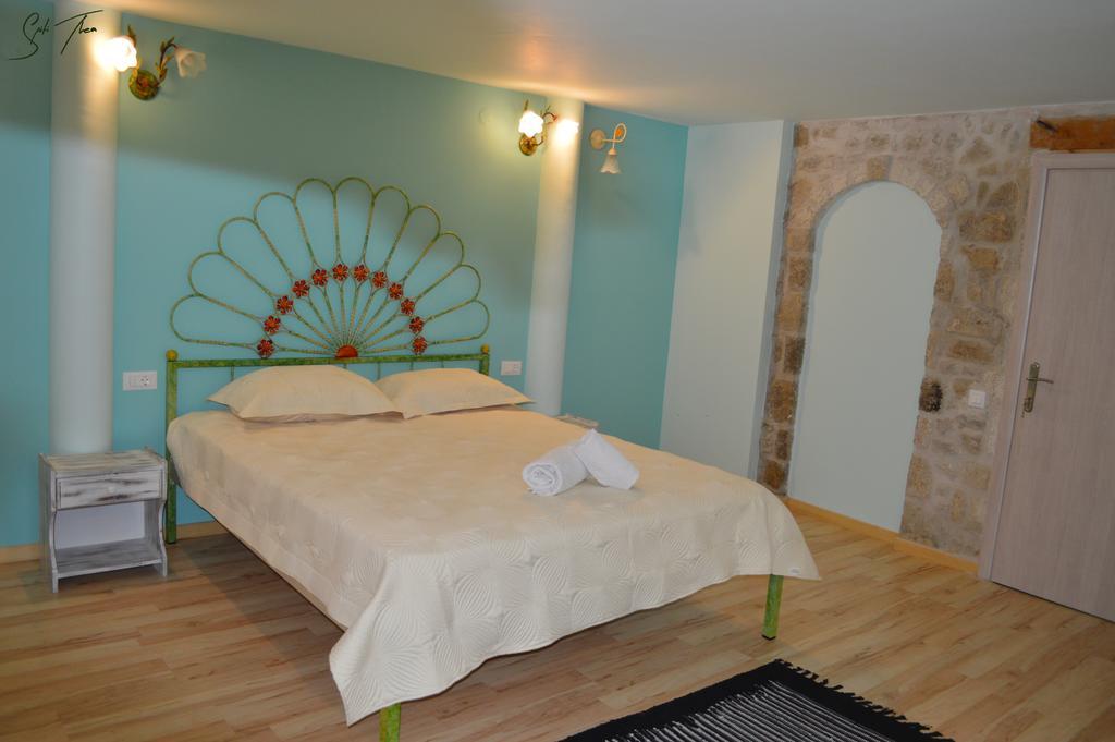 Spiti Thea Apartment Makrádes Exterior photo